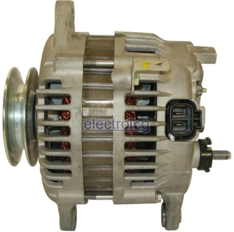 XALT3043. ALTERNATOR 24V 35A NIAAN UD40
