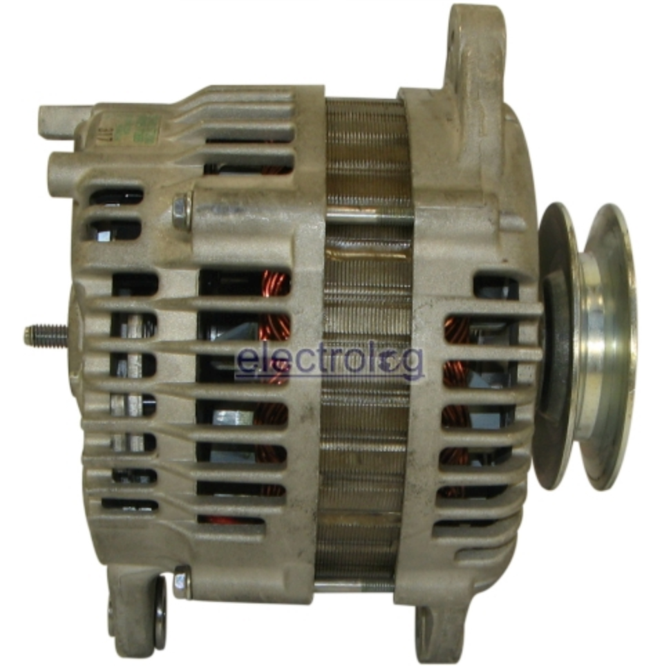 XALT3043. ALTERNATOR 24V 35A NIAAN UD40